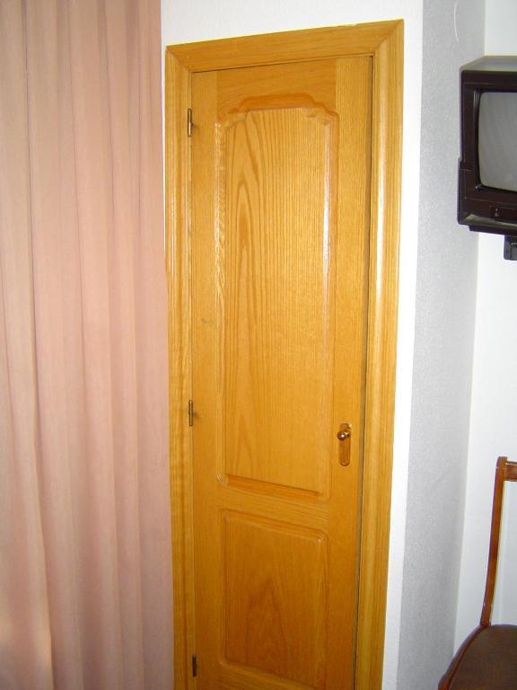 Hotel Lazaro Calamocha Oda fotoğraf